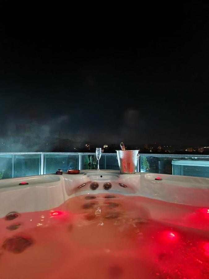 Apartmán Gavas Jacuzzi & Panoramic View Kluž Exteriér fotografie